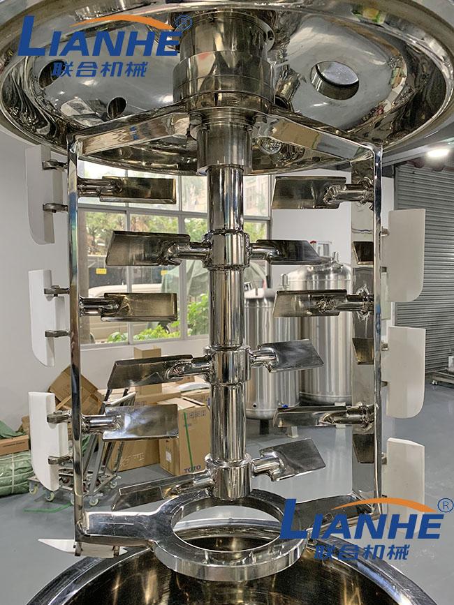 Stainless Steel PLC Vacuum Emulsifier Mixer Machine 150L Practical